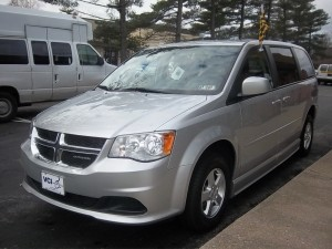 Illustration for article titled 2013 Dodge Grand Caravan SXT- Braun Mobility Conversion: A Jal-oppo Review